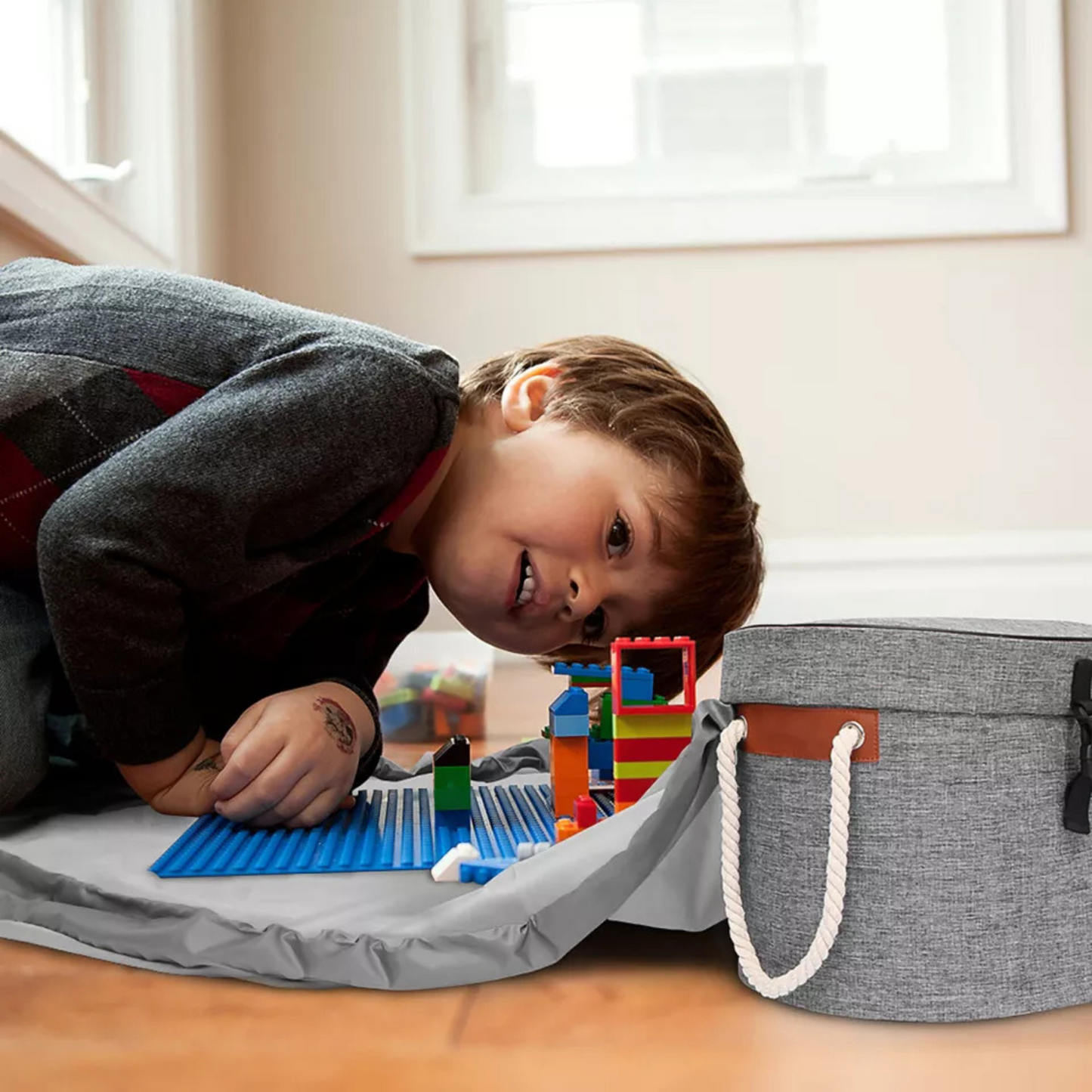Kids Play Mat & Basket - Easily Pack Up Your Kids Toys